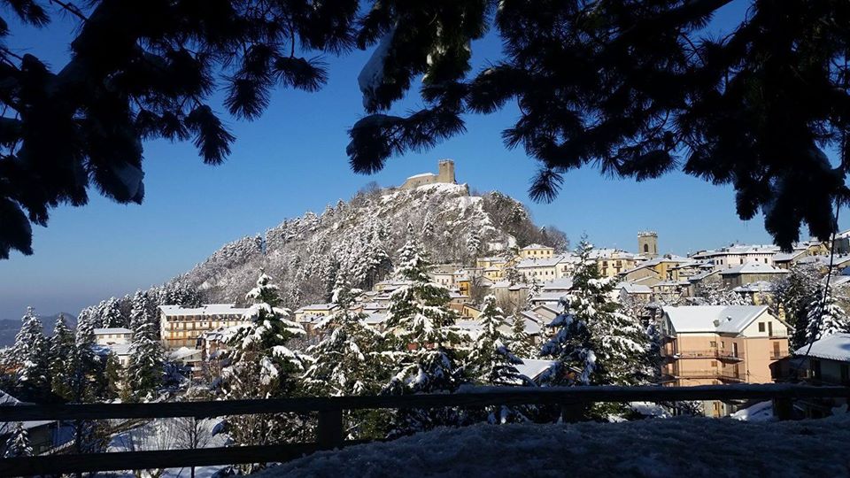 Ciaspolate ai piedi del Cimone con La VIA DEI MONTI